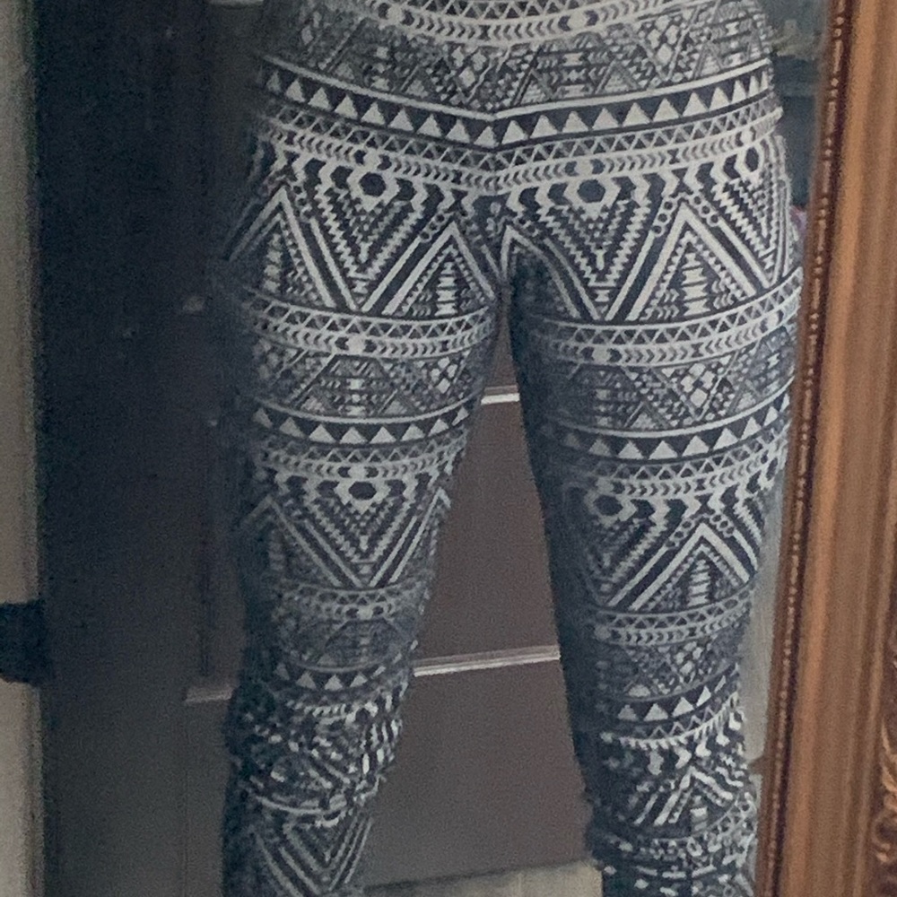 Pants - Picture 2 of 5